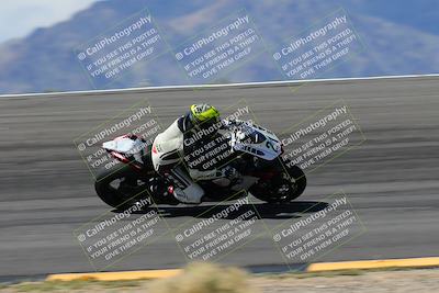 media/Apr-05-2024-Apex Assassins-CVMA Friday Practice (Fri) [[ee2ef04f2b]]/3-Racer 2/Session 3 (Bowl Speed Pans)/